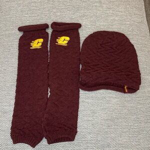 Central Michigan University Hat & Leg Warmers